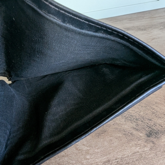 Gucci Monogram Canvas Wallet - Picture 10 of 11